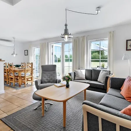 Holiday home Beautiful In Brenderup Fyn With Kitchen *